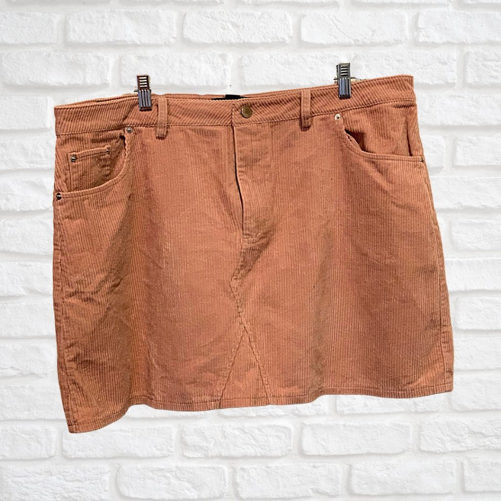 Forever 21 | Plus Pink Corduroy Skirt